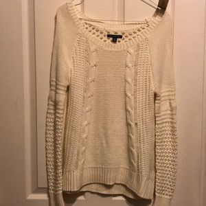 American Eagle Women’s XS White Knit Sweater (NWT)